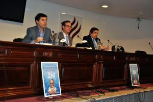 PRESENTACIÓN DE INTELIGENCIA NATURAL. FERIA DEL LIBRO, CÓRDOBA, 2013