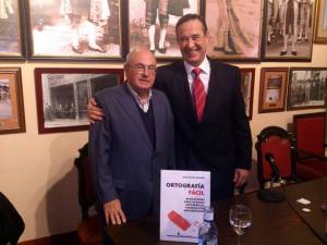 Presentación de Ortografía fácil en el Real Círculo de la Amistad de Córdoba